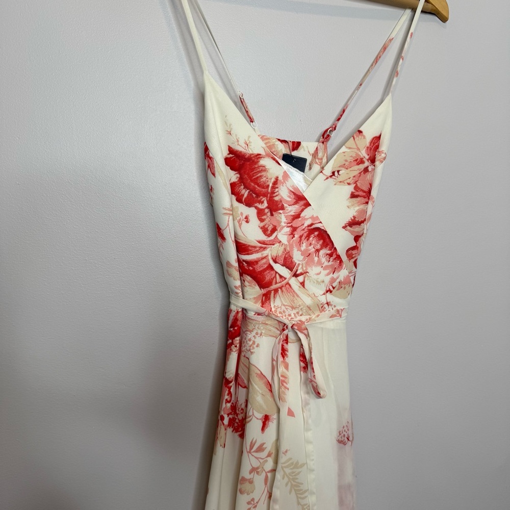 NWT Lulus Elegantly Inclined Wrap Maxi Dress Coral Red Floral - Picture 5 of 8